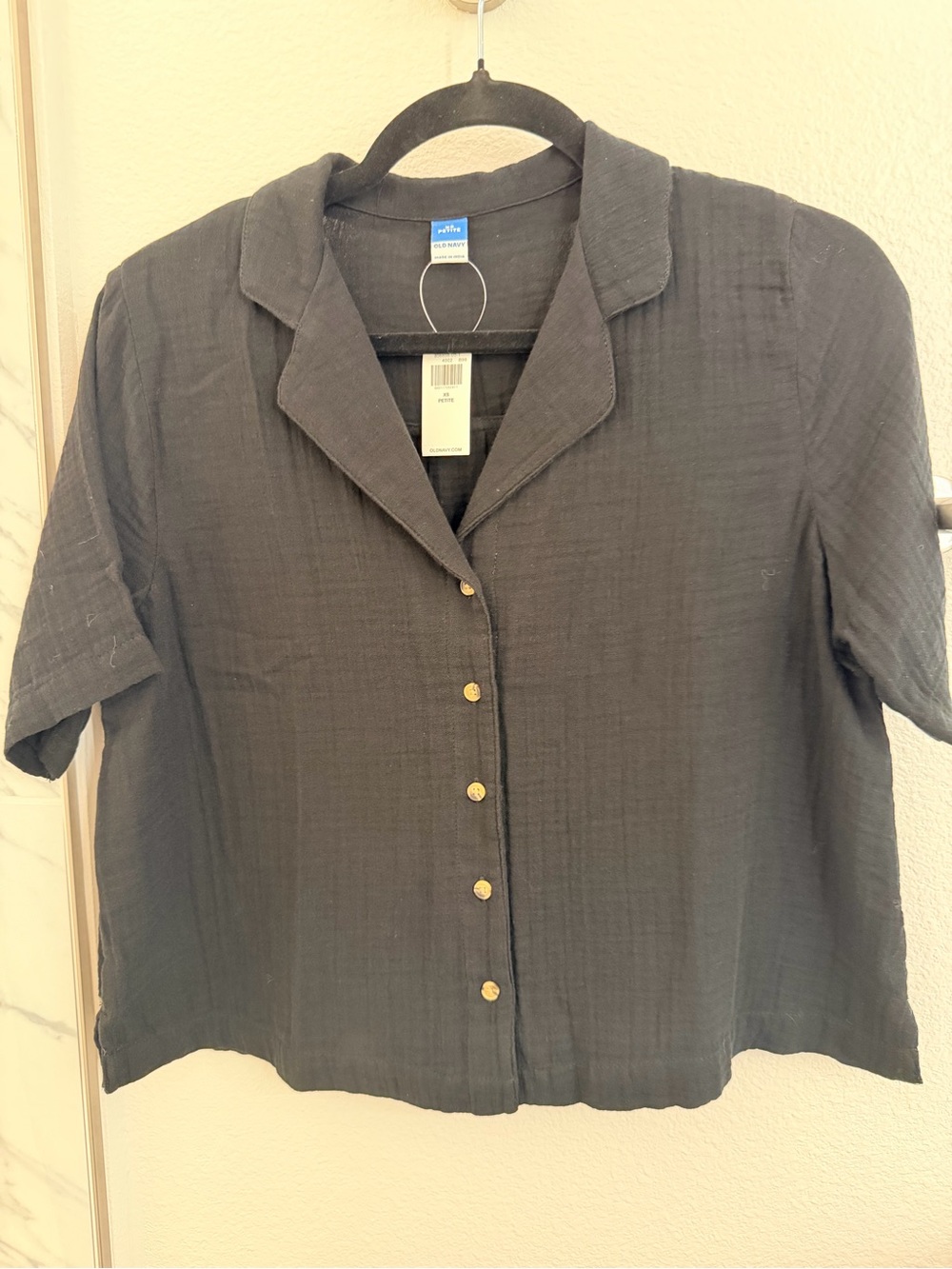 Pleione Black Short-Sleeve Button-Front Shirt with Gold Buttons